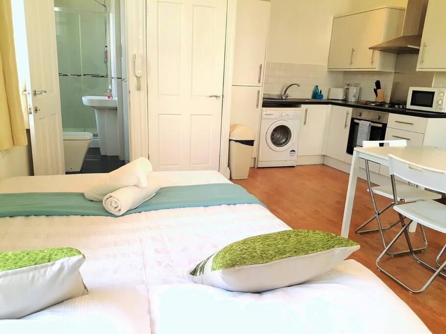 Excellent Studio Flat In London Exterior photo